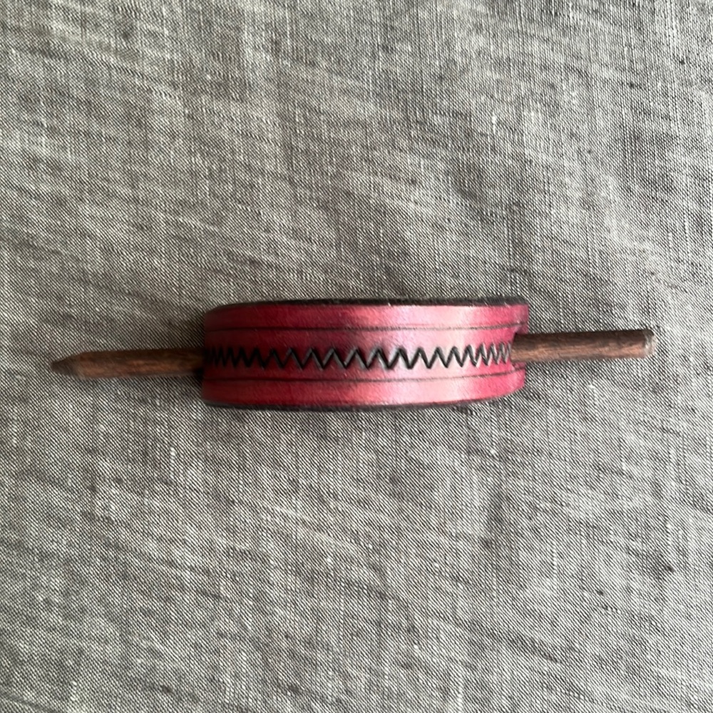 Leather hair tie